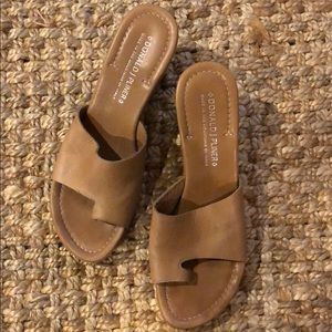 Donald J. Pliner wedge toe strap sandal. 10.